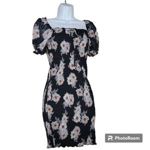 Allison & Kelly Dress, Junior Small, Black w/White Flowers Smocked Dress,  NWT